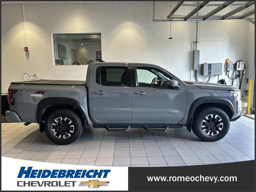 2023 Nissan Frontier Crew Cab PRO-4X 4x4