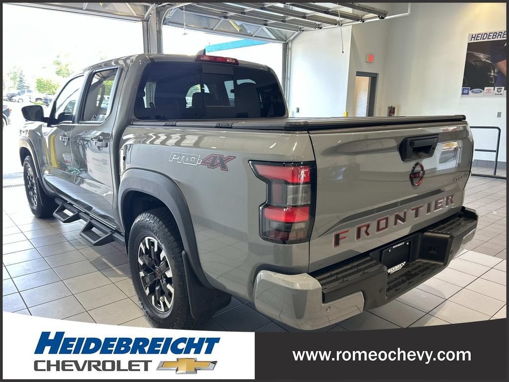 2023 Nissan Frontier Crew Cab PRO-4X 4x4