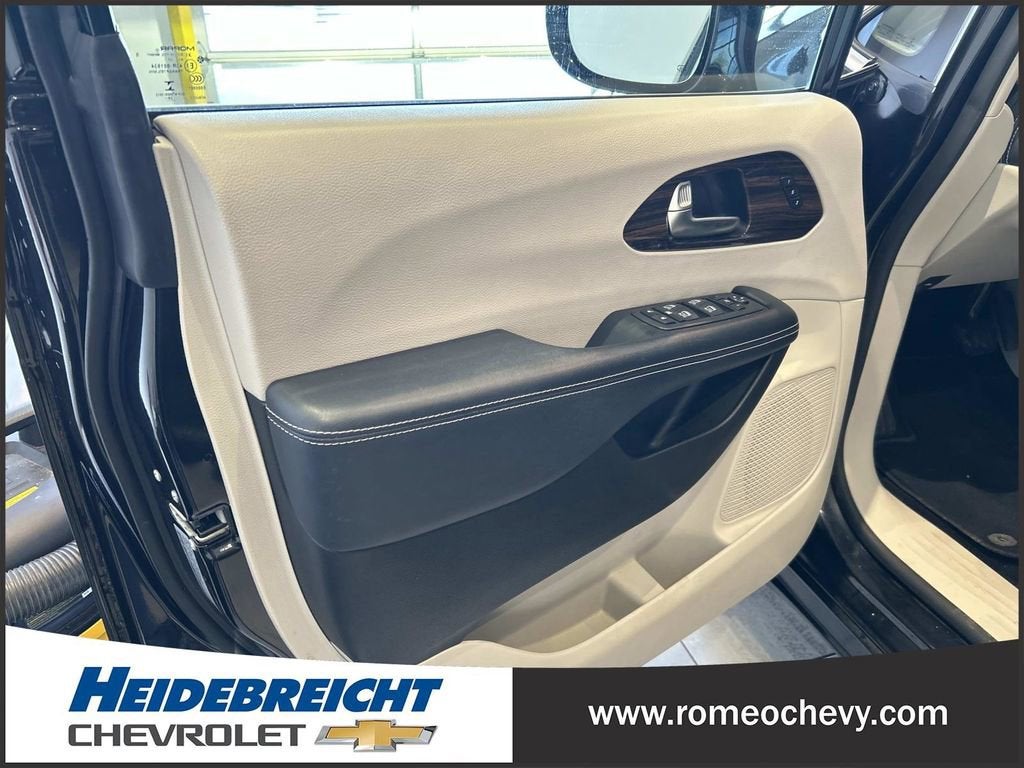 2021 Chrysler Pacifica Limited