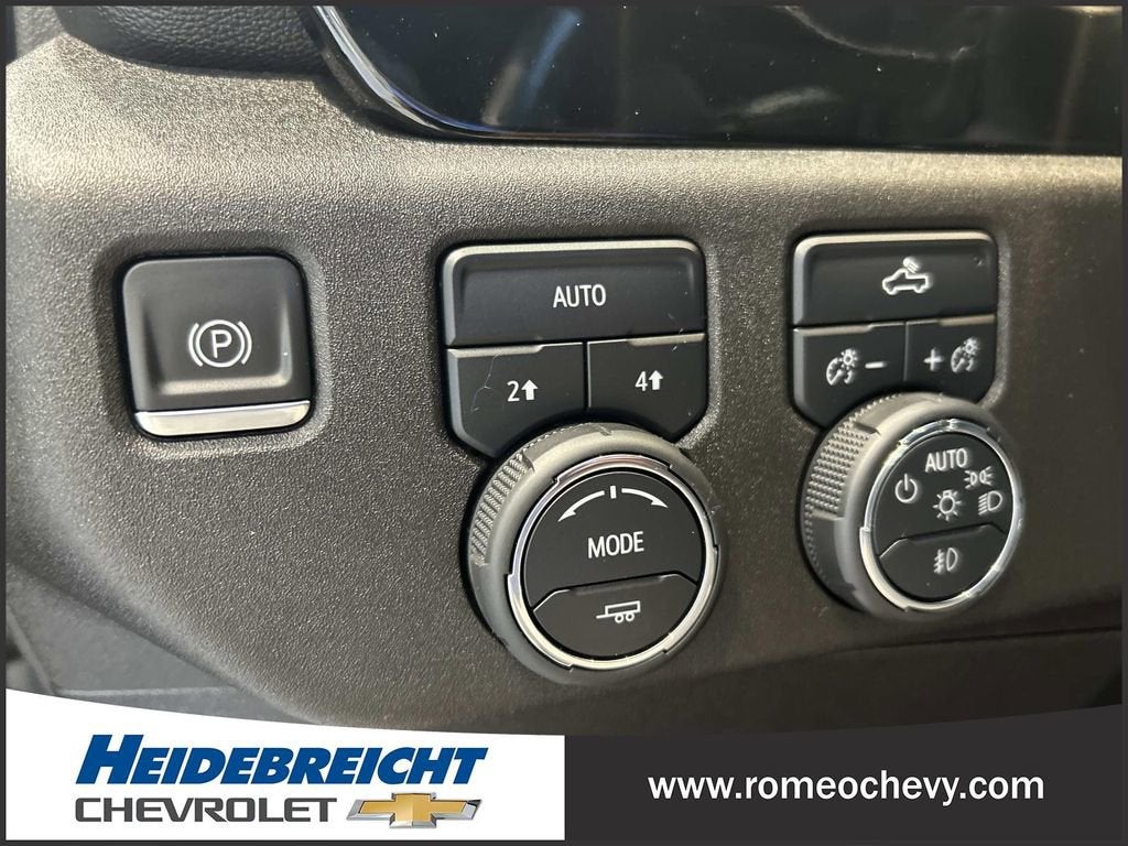 2024 Chevrolet Silverado 1500 RST