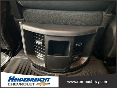 2025 RAM 3500 Big Horn Crew Cab 4x4 8' Box