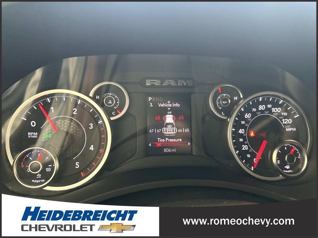 2025 RAM 3500 Big Horn Crew Cab 4x4 8' Box