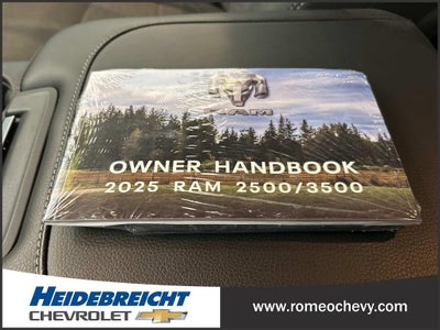 2025 RAM 3500 Big Horn Crew Cab 4x4 8' Box