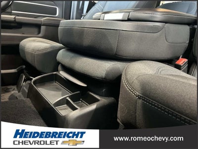 2025 RAM 3500 Big Horn Crew Cab 4x4 8' Box