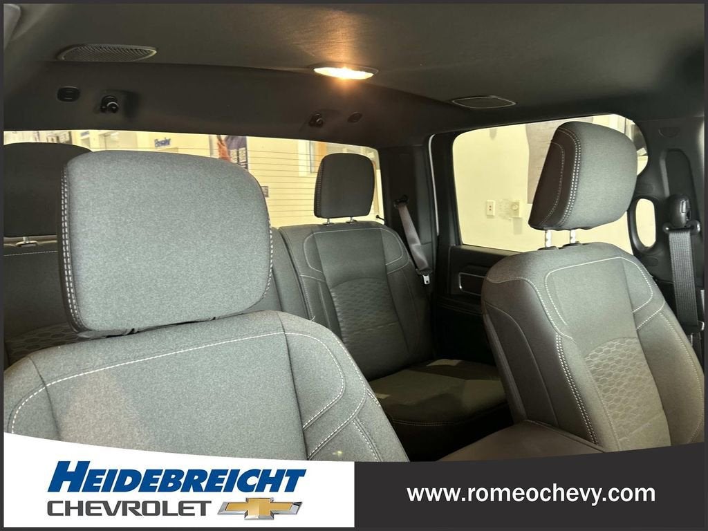 2025 RAM 3500 Big Horn Crew Cab 4x4 8' Box
