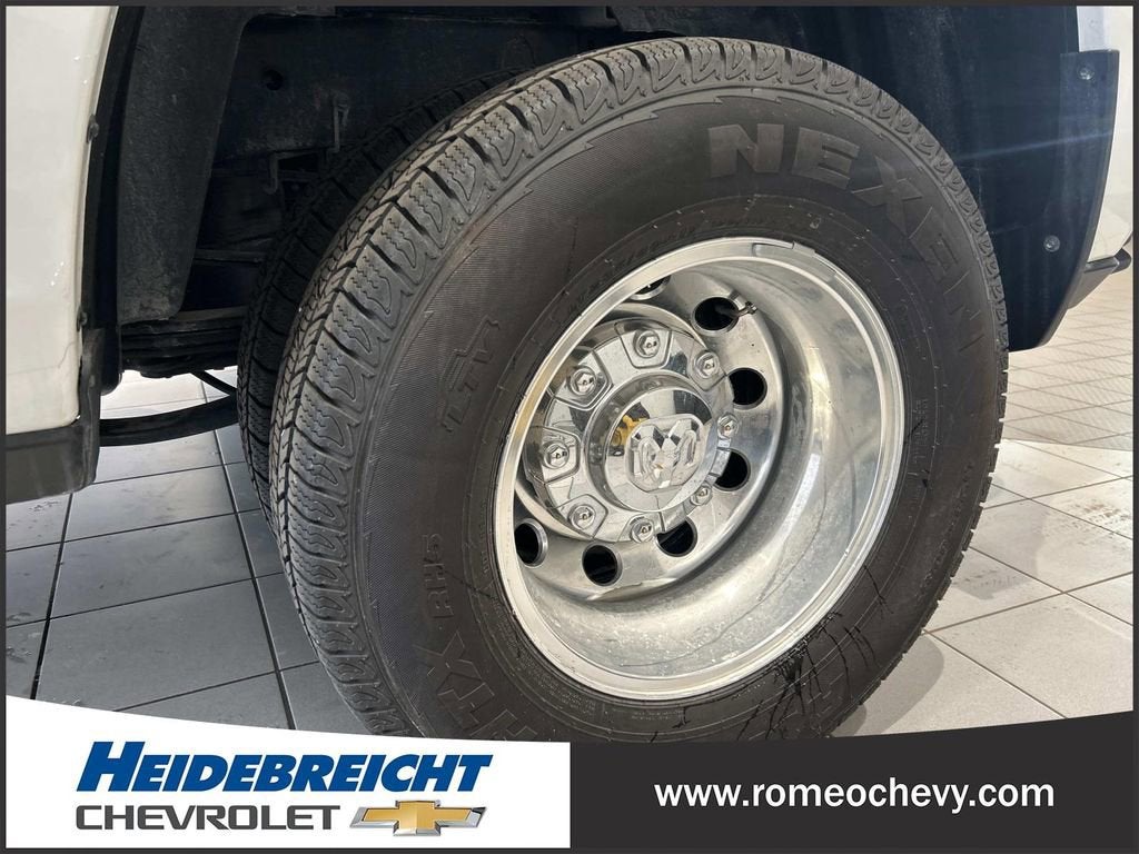 2025 RAM 3500 Big Horn Crew Cab 4x4 8' Box