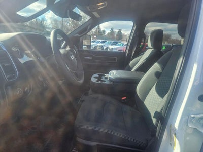 2025 RAM 3500 Big Horn Crew Cab 4x4 8' Box