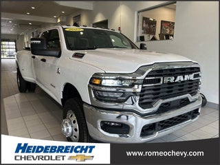 2025 RAM 3500 Big Horn Crew Cab 4x4 8' Box