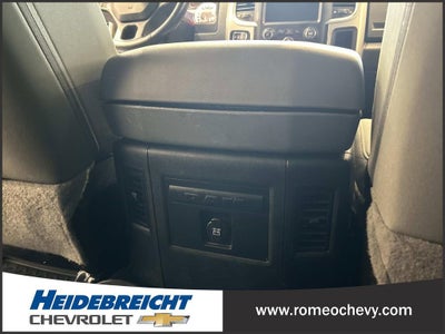2018 RAM 1500 Big Horn Crew Cab 4x4 5'7" Box