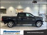 2018 RAM 1500 Big Horn Crew Cab 4x4 5'7" Box
