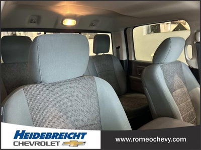 2018 RAM 1500 Big Horn Crew Cab 4x4 5'7" Box
