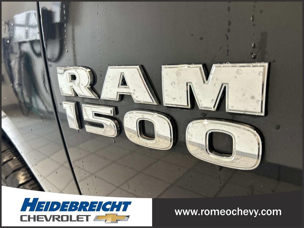 2018 RAM 1500 Big Horn Crew Cab 4x4 5'7" Box