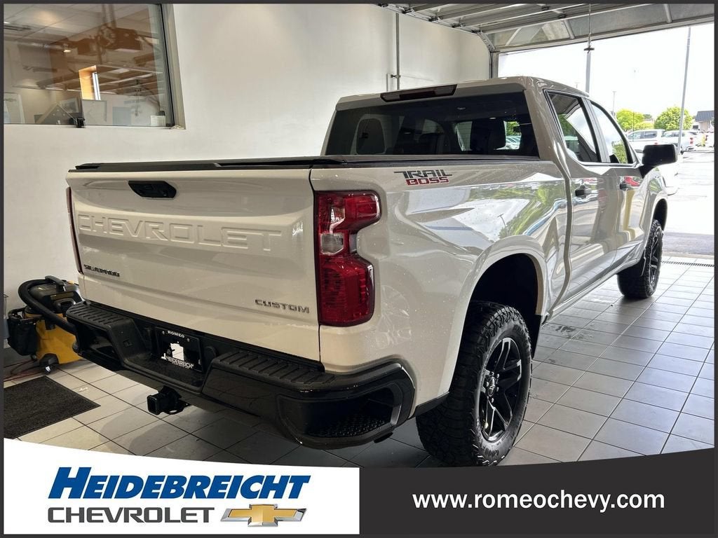 2024 Chevrolet Silverado 1500 Custom Trail Boss
