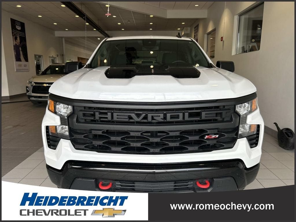 2024 Chevrolet Silverado 1500 Custom Trail Boss