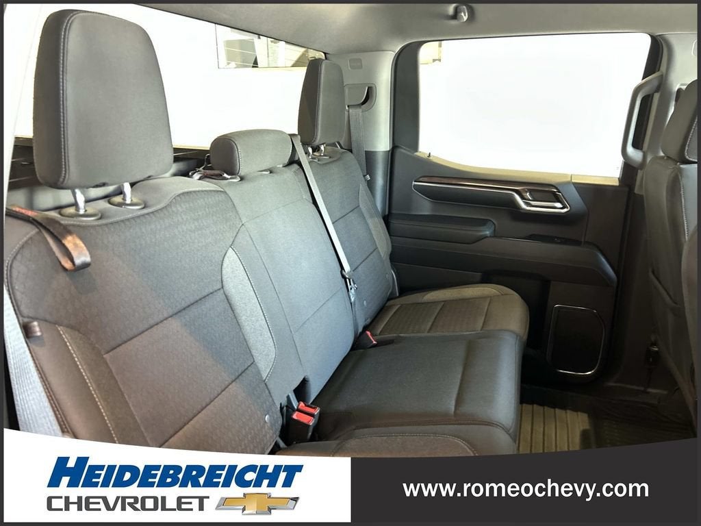 2024 Chevrolet Silverado 1500 LT (2FL)