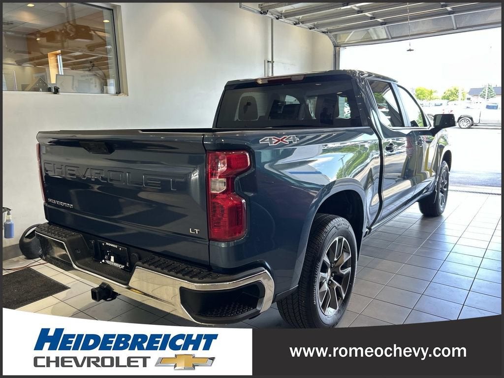 2024 Chevrolet Silverado 1500 LT (2FL)