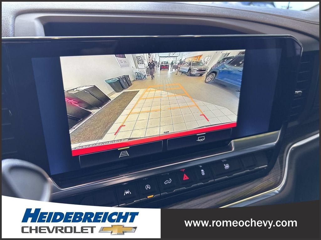 2024 Chevrolet Silverado 1500 LT (2FL)