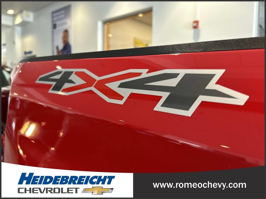2024 Chevrolet Silverado 1500 LT (2FL)