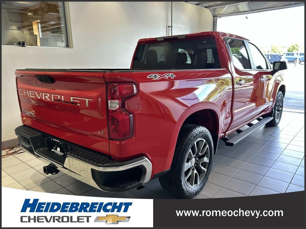 2024 Chevrolet Silverado 1500 LT (2FL)