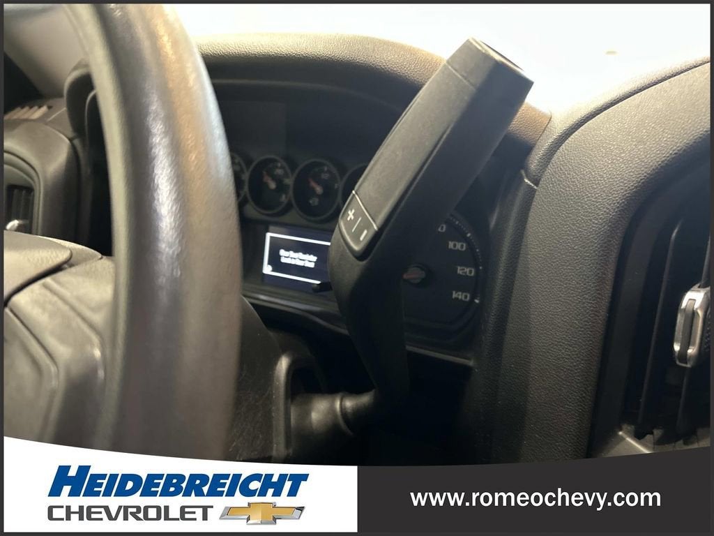 2021 Chevrolet Silverado 1500 Custom