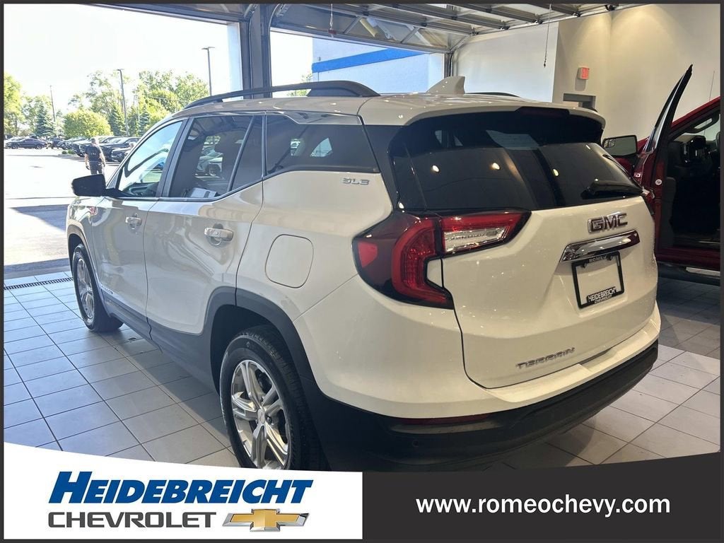 2023 GMC Terrain SLE