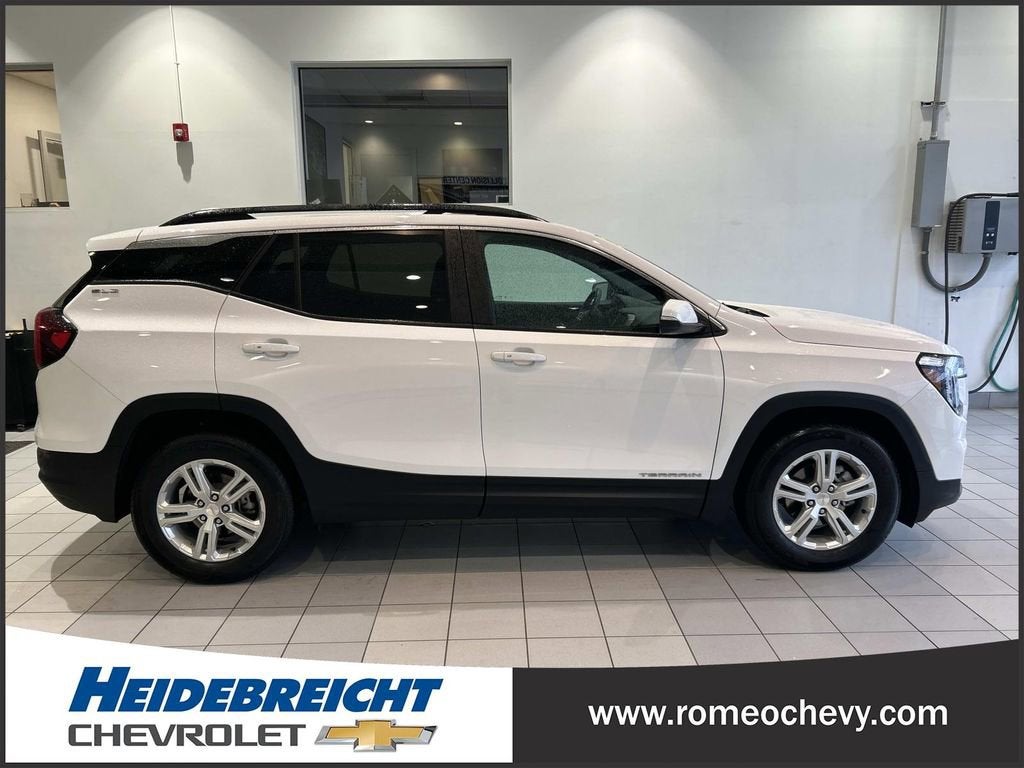 2024 GMC Terrain SLE