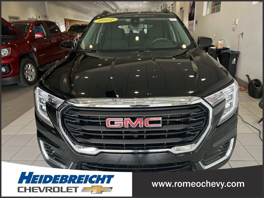 2022 GMC Terrain SLE