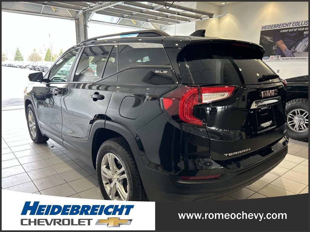 2022 GMC Terrain SLE