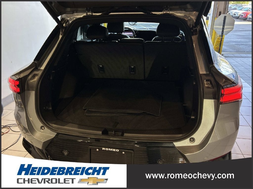2024 Chevrolet Equinox EV 2LT