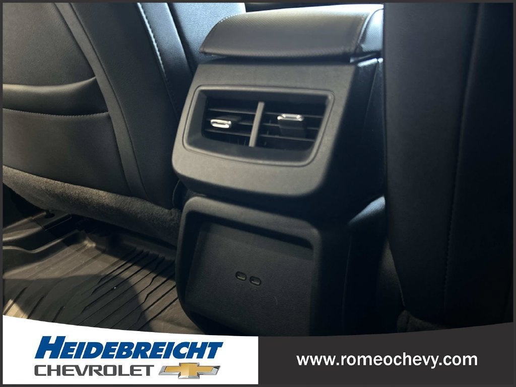 2024 Chevrolet Equinox EV 2LT