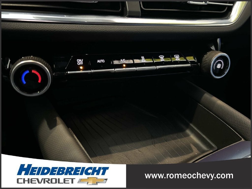 2024 Chevrolet Equinox EV 2LT