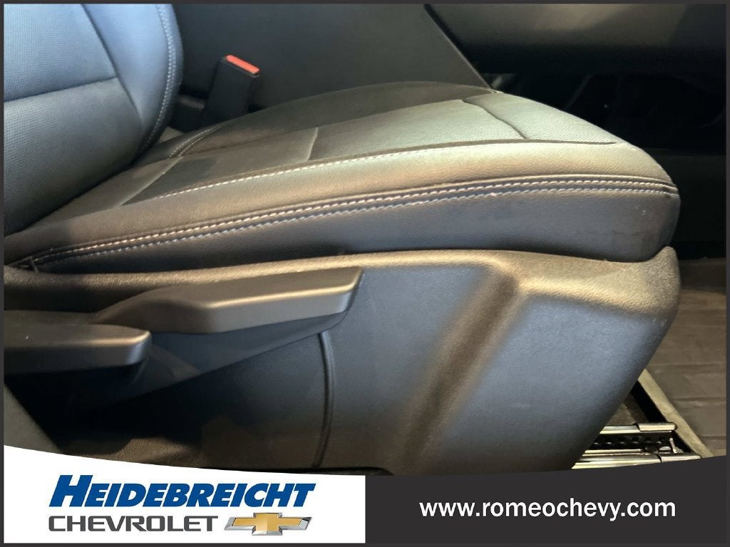 2024 Chevrolet Equinox EV 2LT