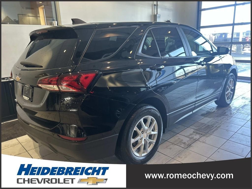 2024 Chevrolet Equinox LS