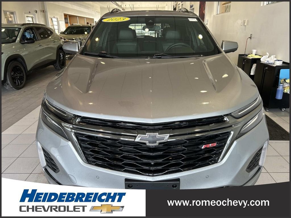 2023 Chevrolet Equinox RS