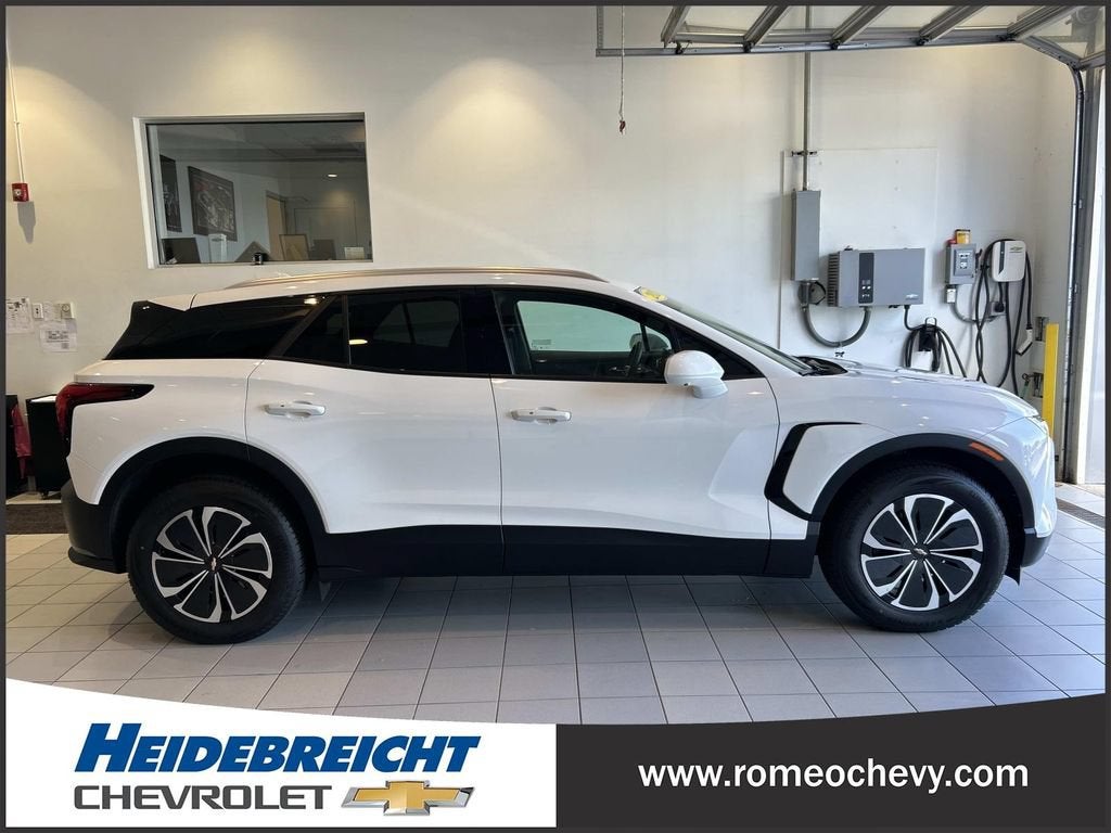 Used 2024 Chevrolet Blazer EV LT with VIN 3GNKDBRJ1RS218238 for sale in Washington, MI