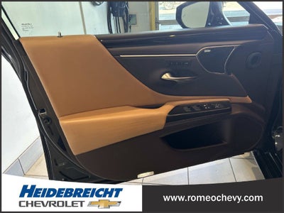 2019 Lexus ES 350 Luxury