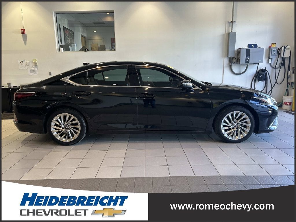 2019 Lexus ES 350 Luxury