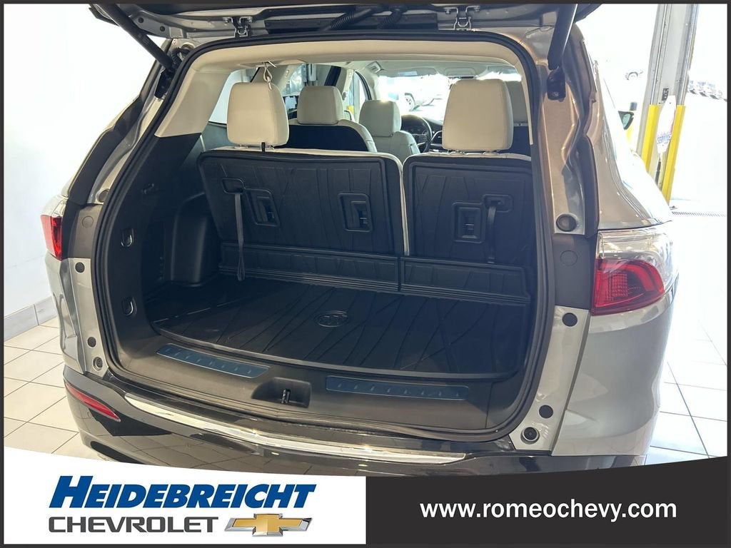 2024 Buick Enclave Essence