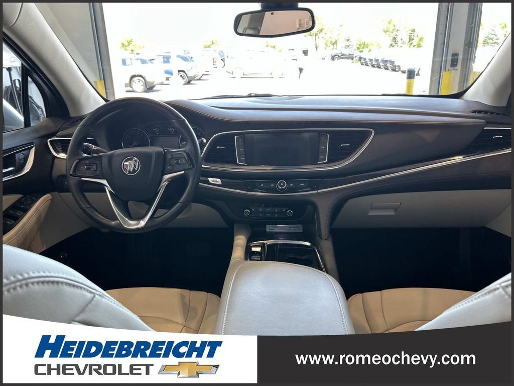 2024 Buick Enclave Essence