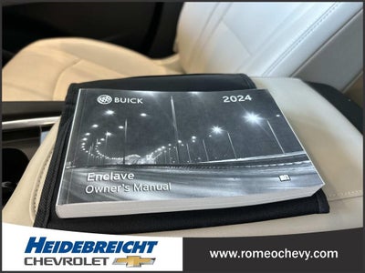 2024 Buick Enclave Essence