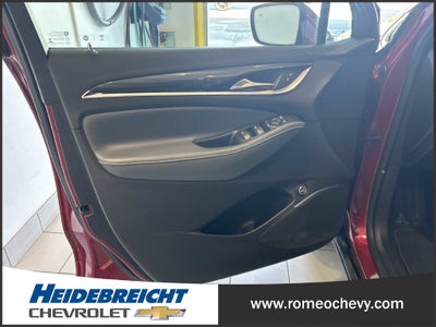 2021 Buick Enclave Essence
