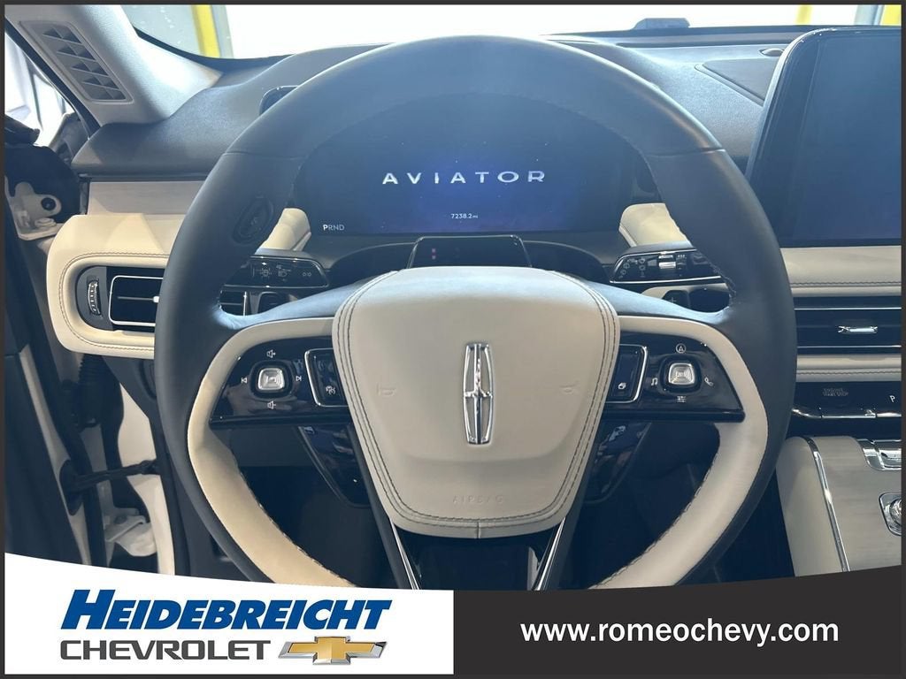 2025 Lincoln Aviator Reserve