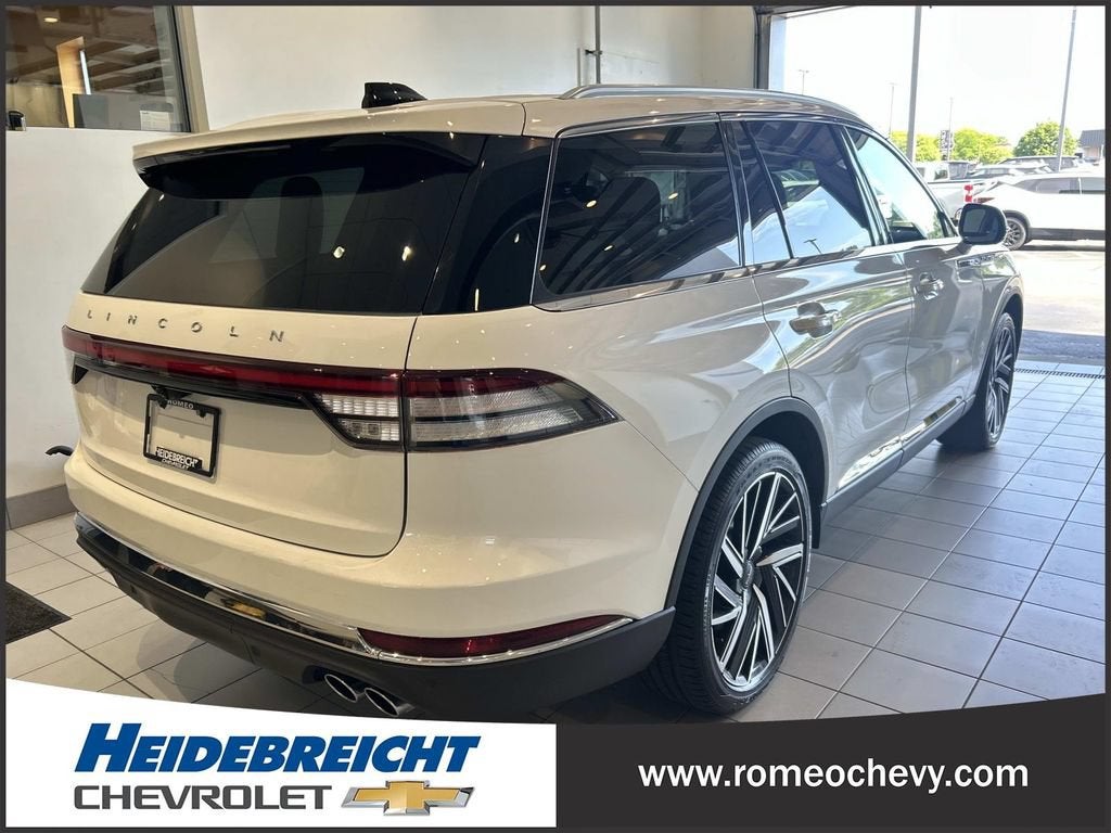 2025 Lincoln Aviator Reserve