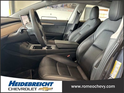 2023 Tesla Model 3 Performance