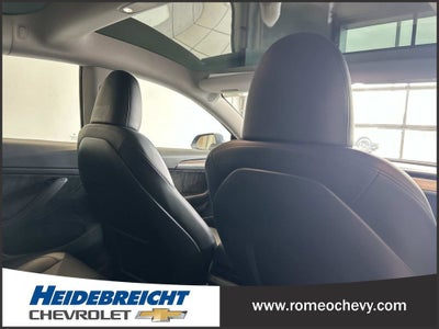 2023 Tesla Model 3 Performance