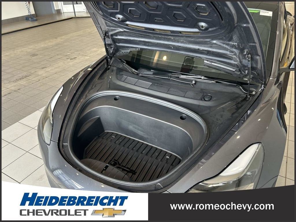 2023 Tesla Model 3 Performance