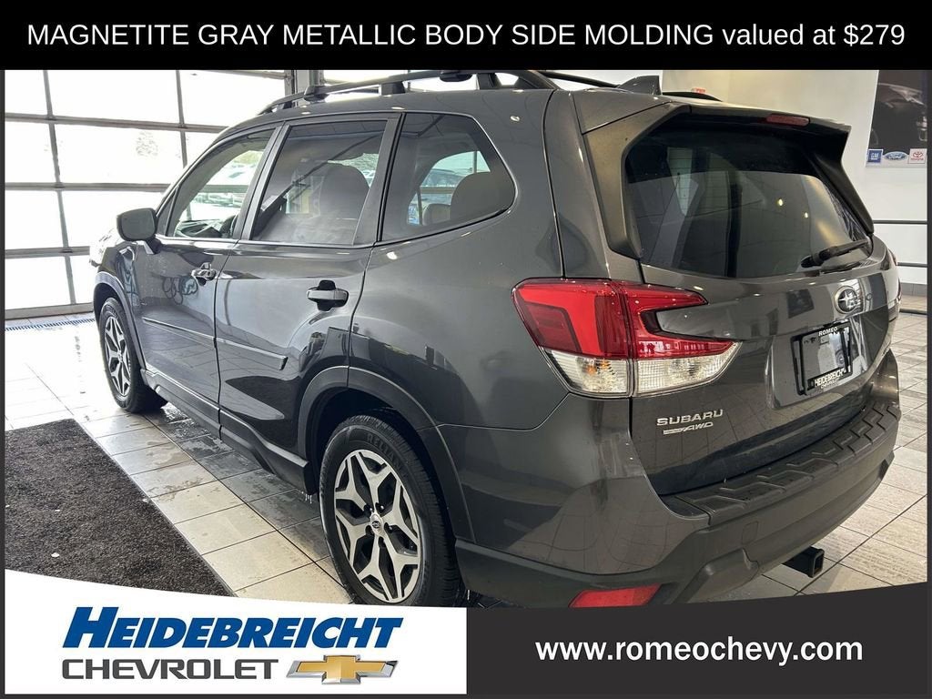 2022 Subaru Forester Premium