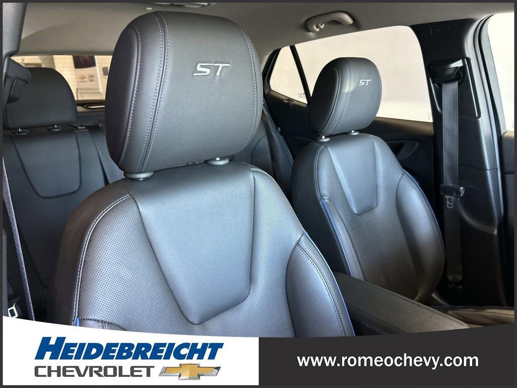 2025 Buick Encore GX Sport Touring