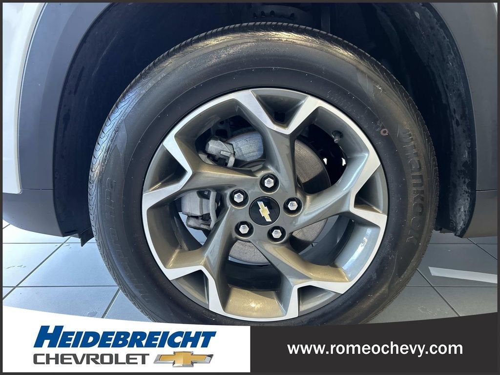 2024 Chevrolet Trax LT