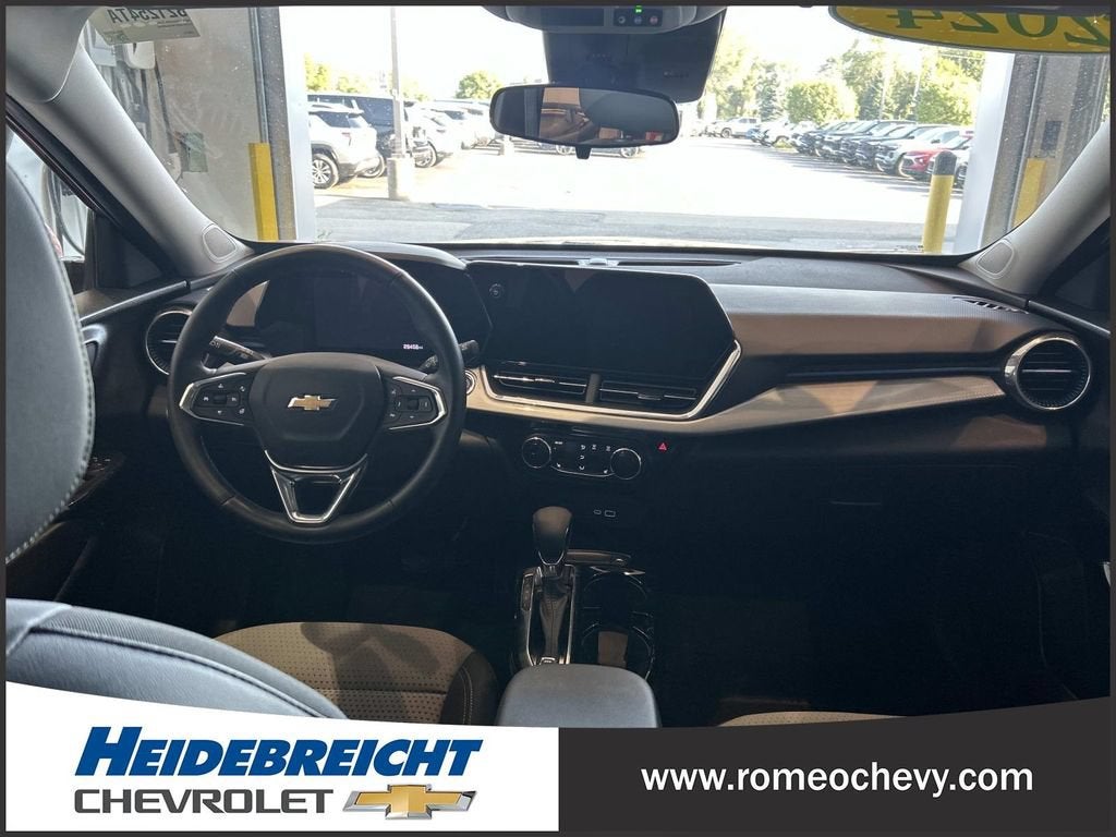 2024 Chevrolet Trax LT